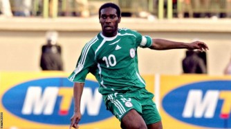 Abanya-Nigeria bakwiye kureka gukomeza gushakisha undi Jay-Jay Okocha kuko atazaboneka - Adepoju na Okocha