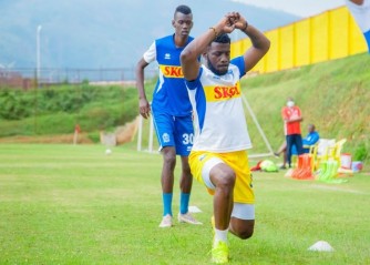 Nyuma y’amezi asaga atanu Kwizera Olivier yagarutse mu kazi muri Rayon Sports