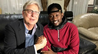 Don Moen yamaze kugera muri Uganda aho yitabiriye igitaramo ‘Kampala Praise Fest 2019’